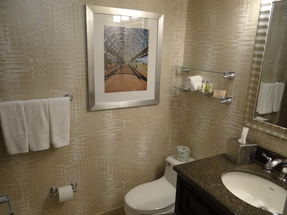 Doubletree By Hilton Boston/Westborough Hotel Ngoại thất bức ảnh