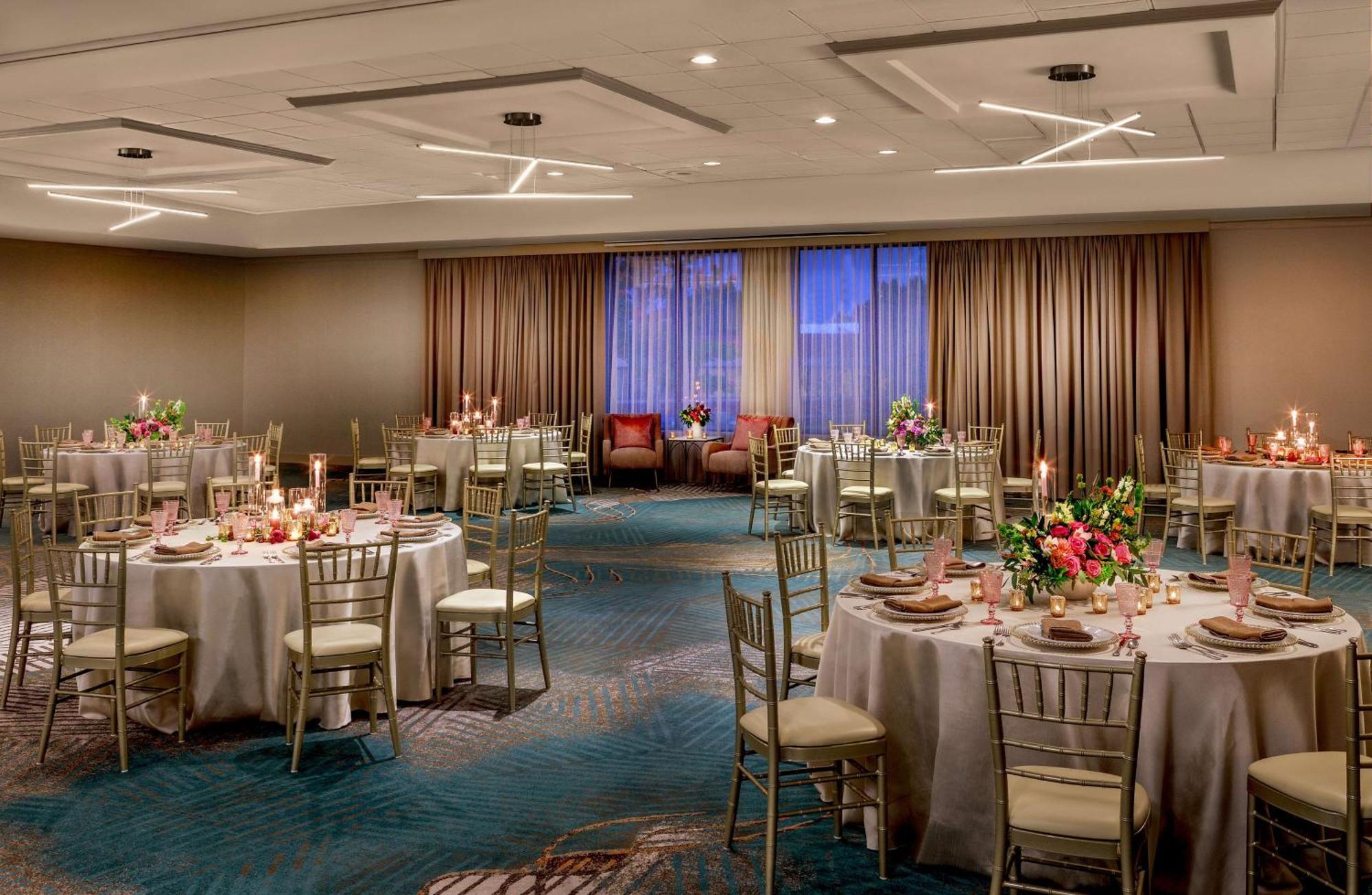 Doubletree By Hilton Boston/Westborough Hotel Ngoại thất bức ảnh