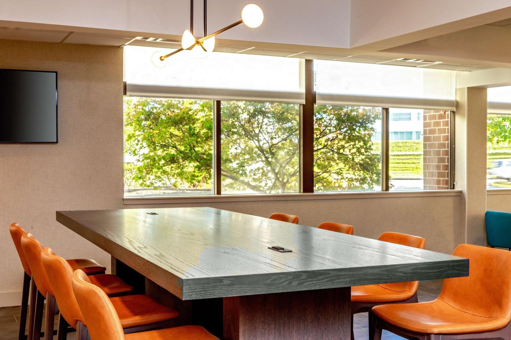 Doubletree By Hilton Boston/Westborough Hotel Ngoại thất bức ảnh