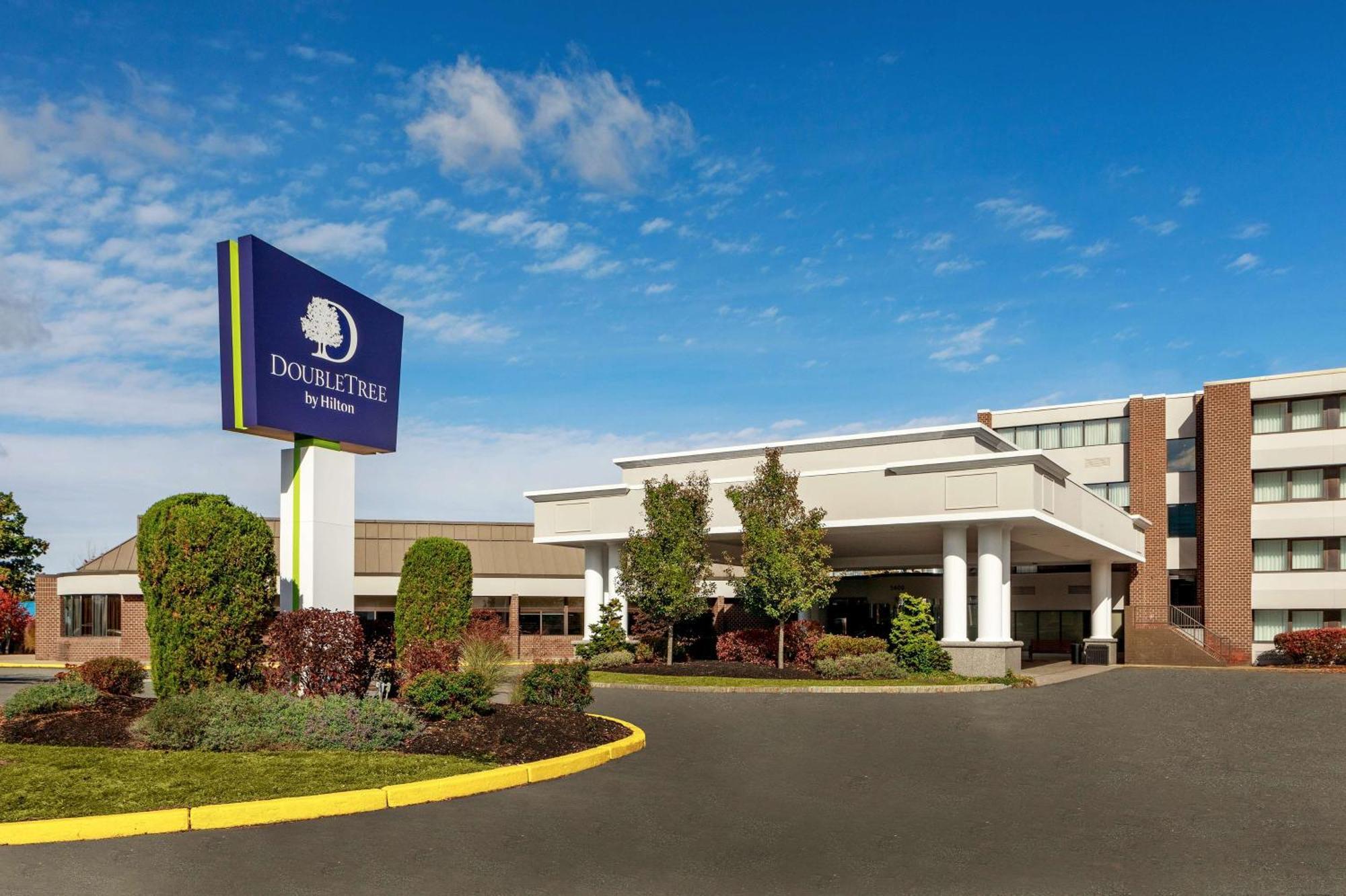 Doubletree By Hilton Boston/Westborough Hotel Ngoại thất bức ảnh