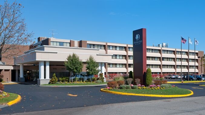 Doubletree By Hilton Boston/Westborough Hotel Ngoại thất bức ảnh